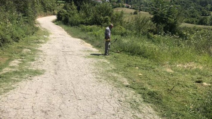 Vazhdojmë me pastrimin e rrugëve